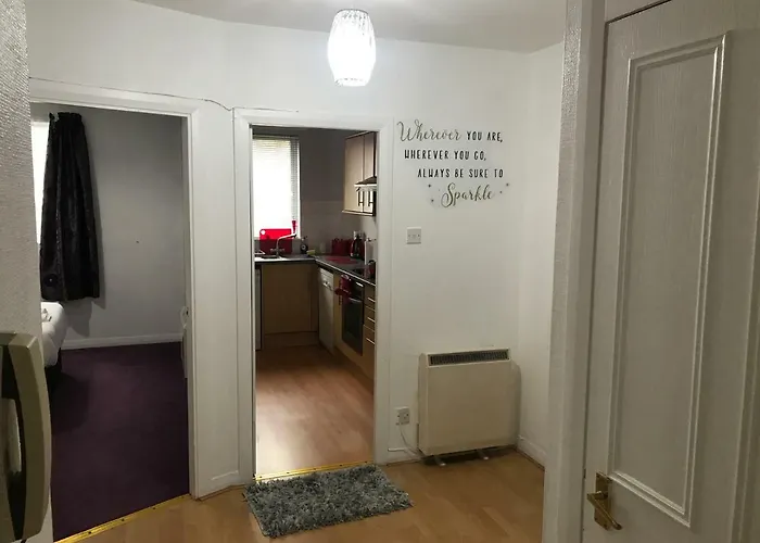 Modern 2 Bedroom Apartement